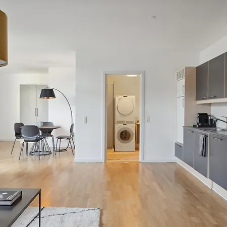 2br -luxury 300 M From Magasin