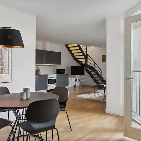 2br -luxury 300 M From Magasin Århus